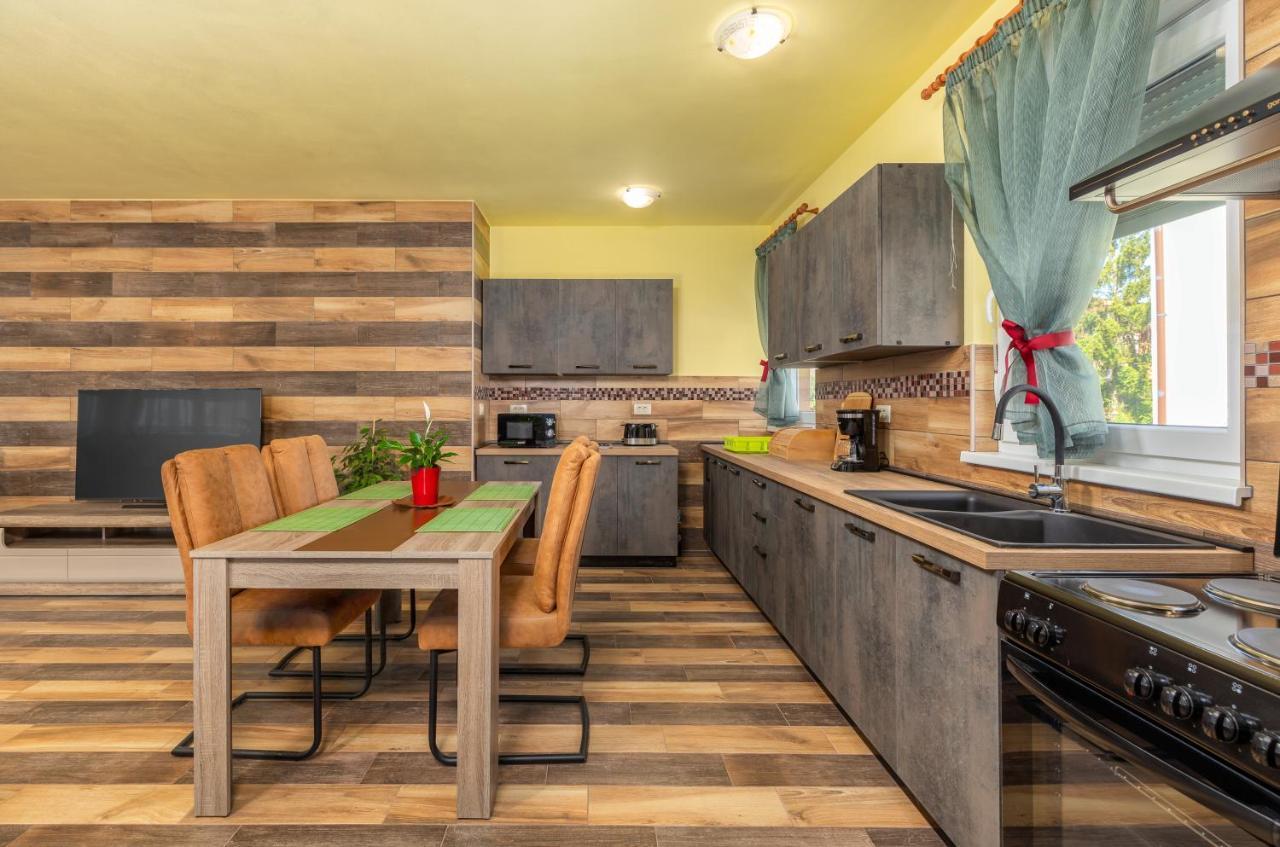 Apartmani Monte 普拉 外观 照片